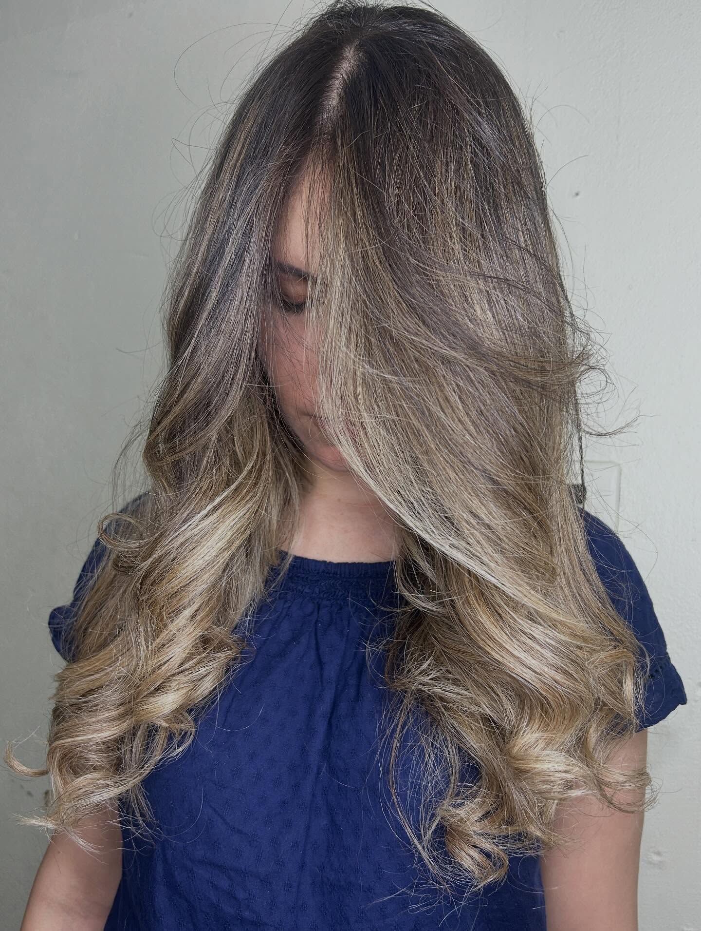 Contouring Hair
